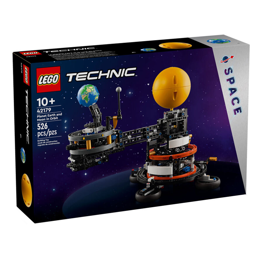 みょん。 LEGO Technic Planet Earth and Moon in Orbit 42179 | Toys”R