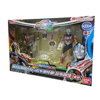 Ultraman Action Figure Set- Orb VS Jugglus Juggler