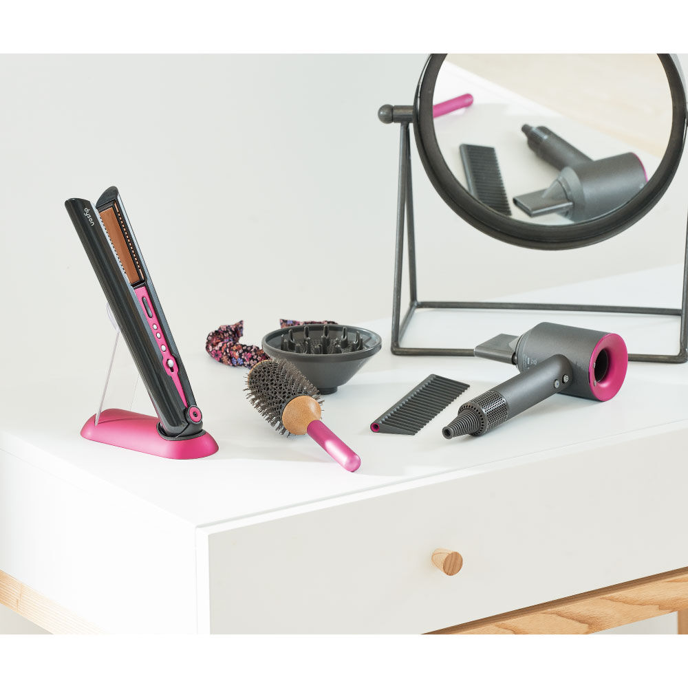 Dyson supersonic straightener clearance