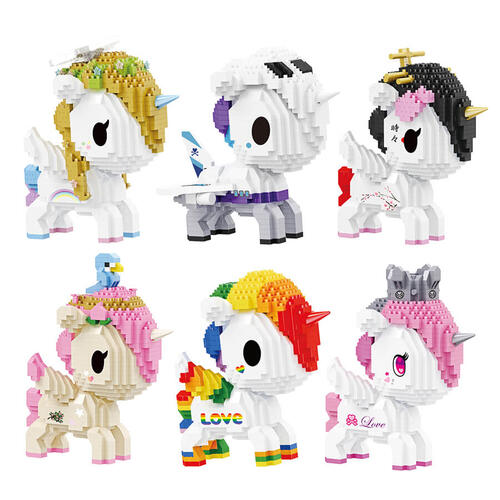 Tokidoki Small Particle Building Blocks 959 Pieces - Assorted