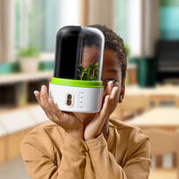 Science Can Plant Growth Station