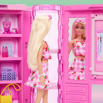 Barbie Dream Closet 3.0 With Doll