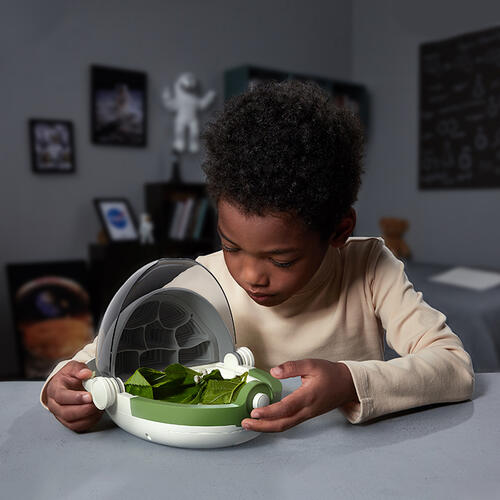Science Can Silkworm Growth Station