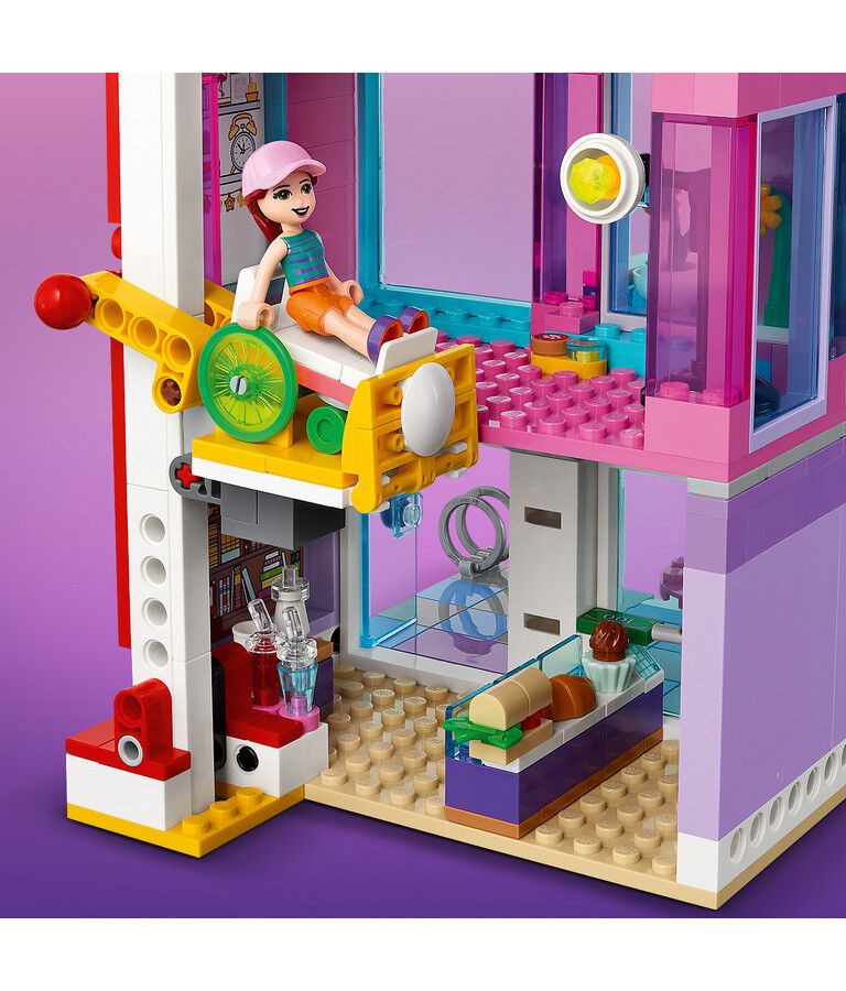 Lego friends please 2025